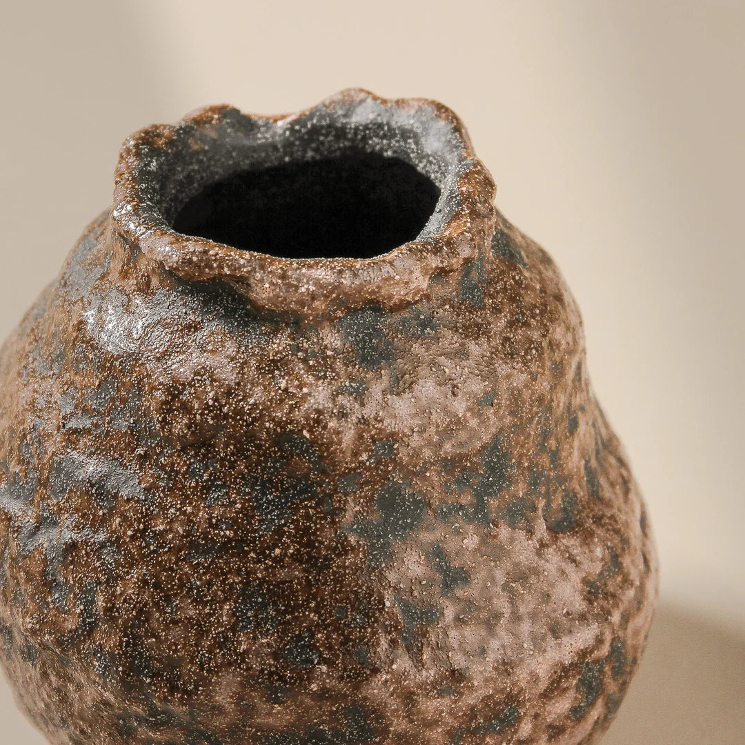 Notch Vase