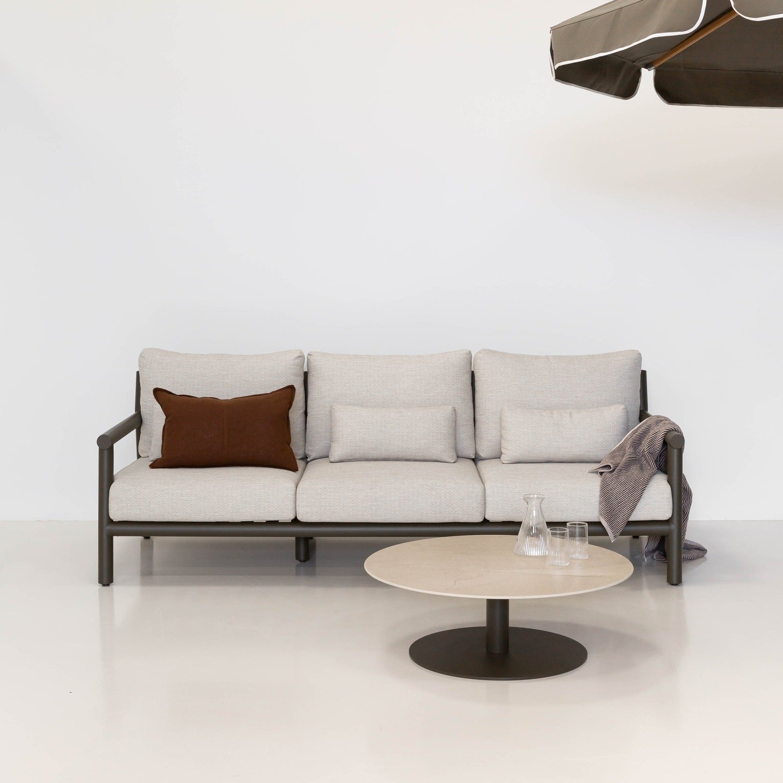 Gathering 3 Seater Lounge