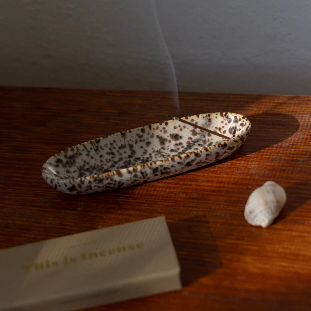 The Collector Ceramic Holder