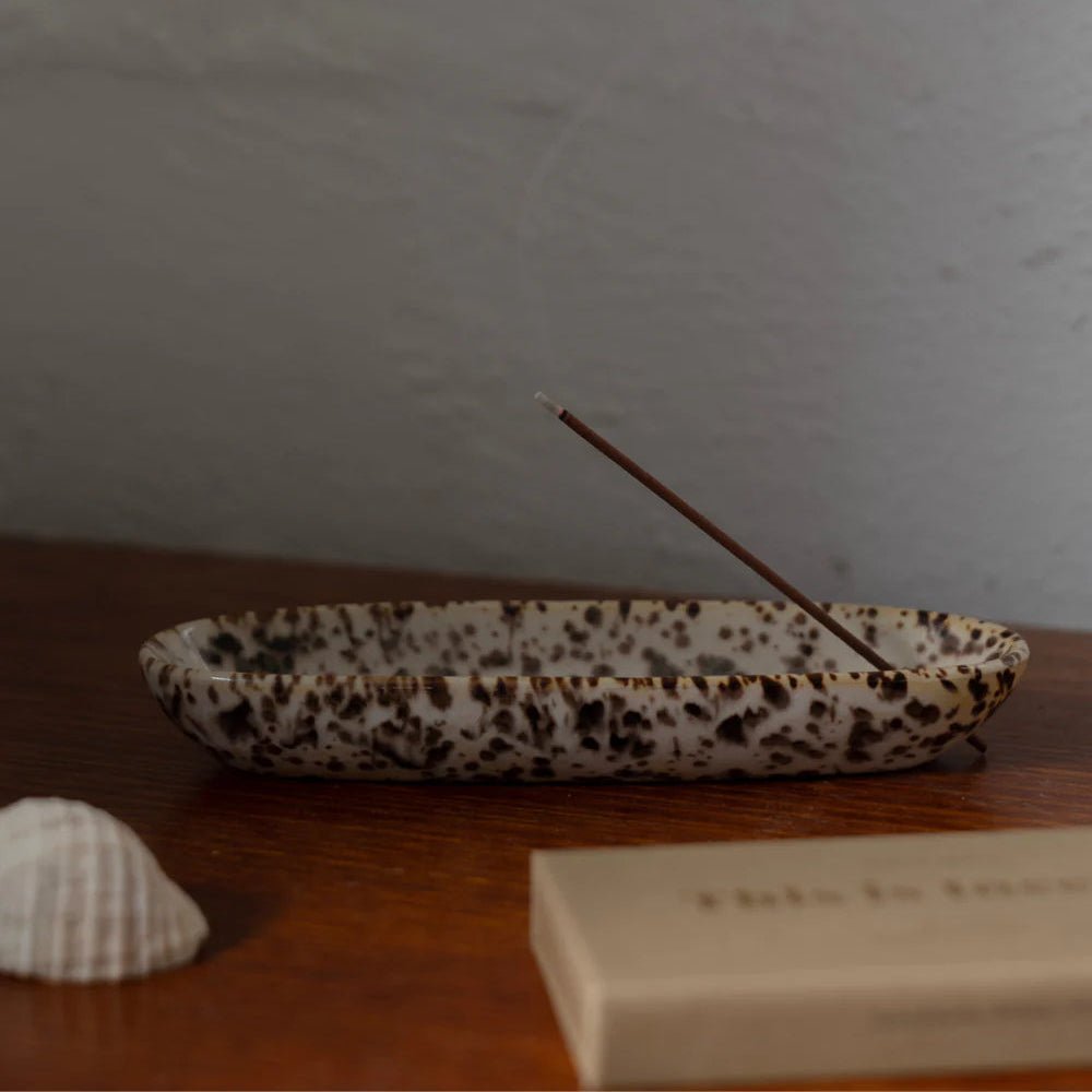 The Collector Ceramic Holder